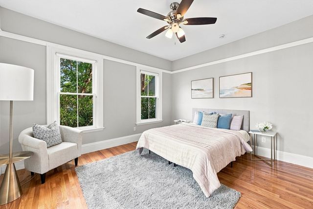 146 Lincoln Rd A, Lincoln, MA 01773