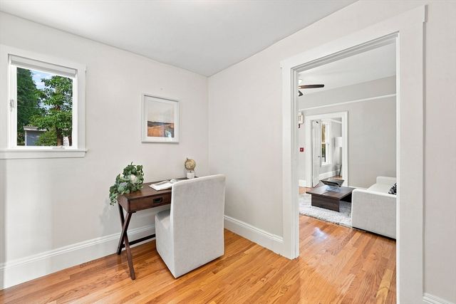 146 Lincoln Rd A, Lincoln, MA 01773
