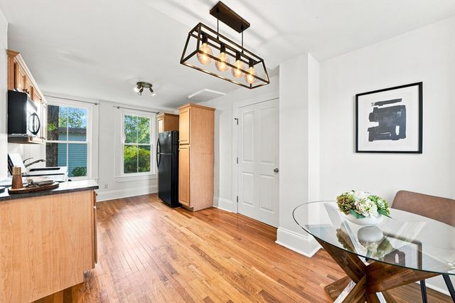 146 Lincoln Rd A, Lincoln, MA 01773