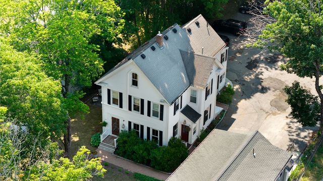 146 Lincoln Rd A, Lincoln, MA 01773