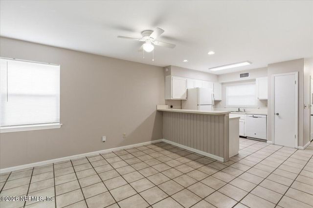 154 PINE Street, Atlantic Beach, FL 32233