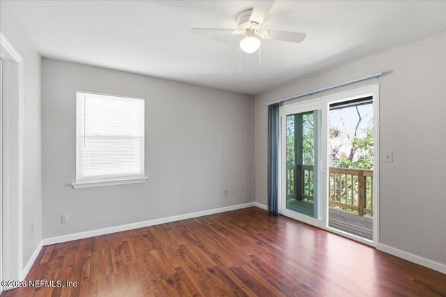 154 PINE Street, Atlantic Beach, FL 32233