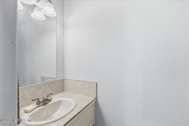 154 PINE Street, Atlantic Beach, FL 32233