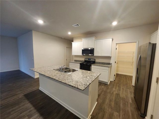 5381 Aster Place, Oakwood, GA 30566