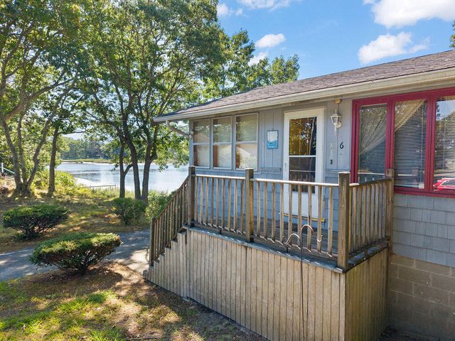 6 Sandpiper Terrace, Wareham, MA 02571