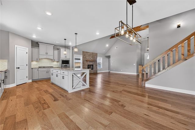 1051 Silver Maple Street, Centerton, AR 72719