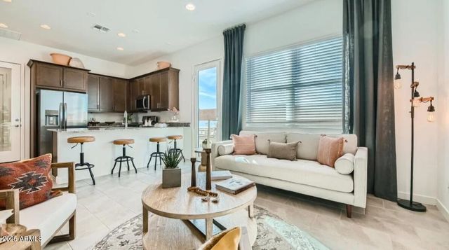 2957 E BARREL RACE Road, San Tan Valley, AZ 85140