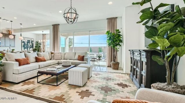 2957 E BARREL RACE Road, San Tan Valley, AZ 85140