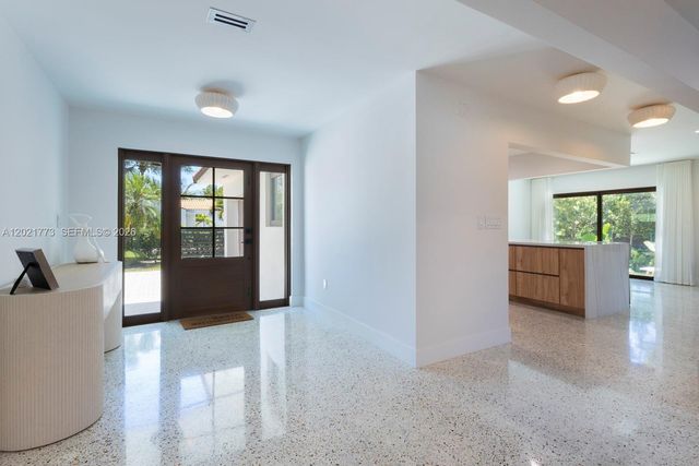 1701 SW 23rd Ter, Miami, FL 33145