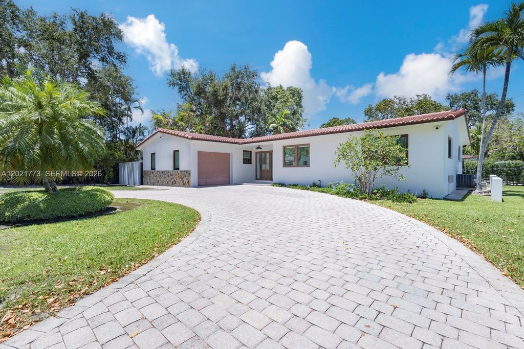 1701 SW 23rd Ter, Miami, FL 33145