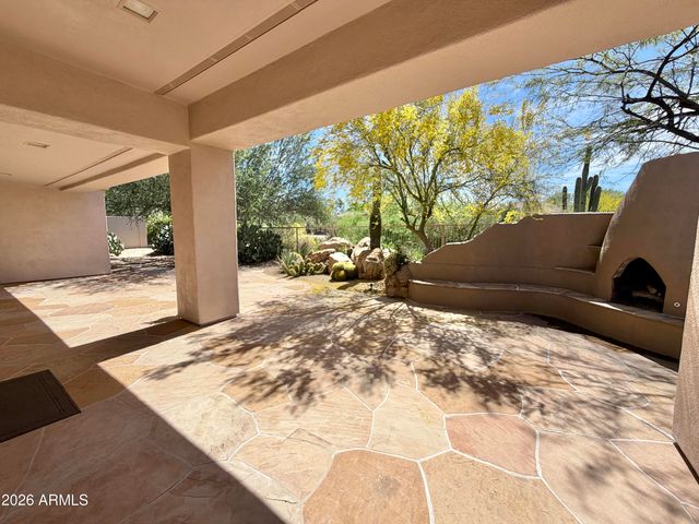 6659 E WHISPERING MESQUITE Trail E, Scottsdale, AZ 85266
