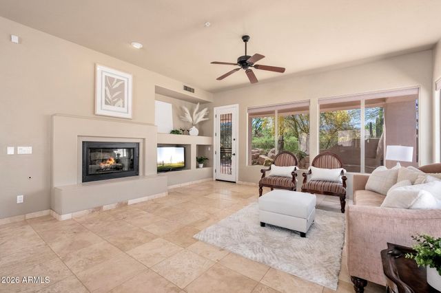 6659 E WHISPERING MESQUITE Trail E, Scottsdale, AZ 85266