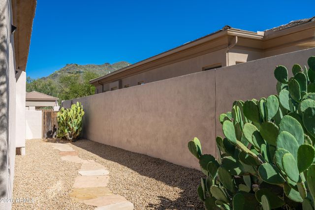6659 E WHISPERING MESQUITE Trail E, Scottsdale, AZ 85266