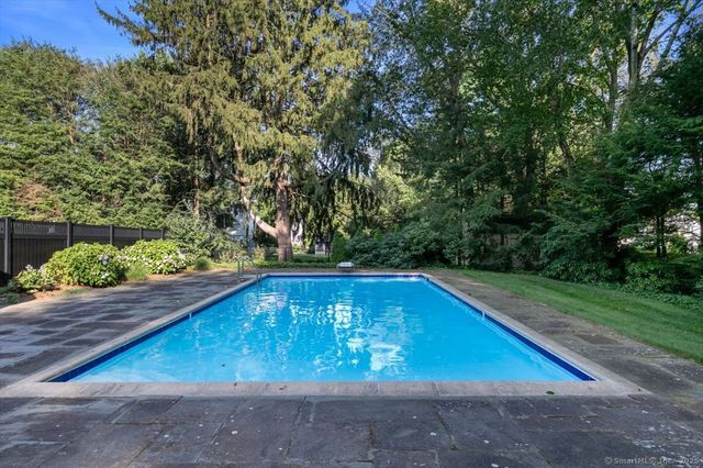 26 Old Orchard Road, North Haven, CT 06473