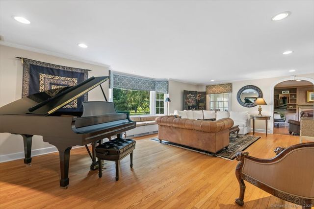 26 Old Orchard Road, North Haven, CT 06473