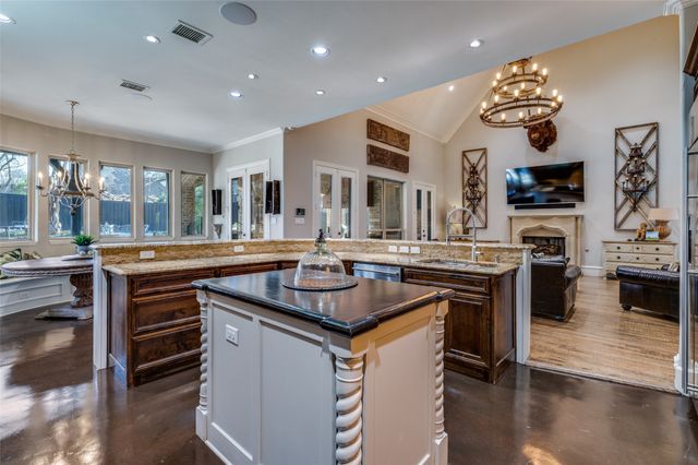 2813 Hidden Forest Drive, Mckinney, TX 75072