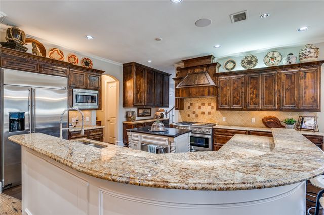 2813 Hidden Forest Drive, Mckinney, TX 75072