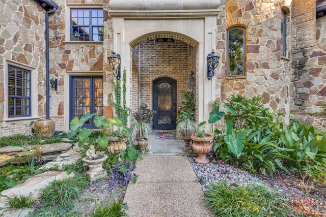 2813 Hidden Forest Drive, Mckinney, TX 75072