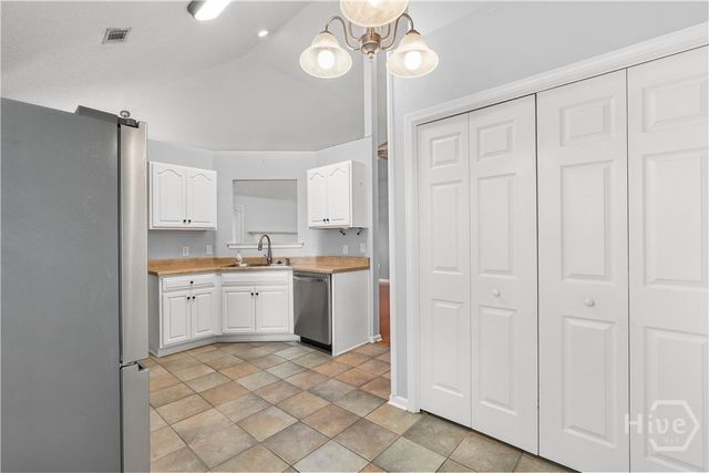 119 Meadowside Lane, Savannah, GA 31405