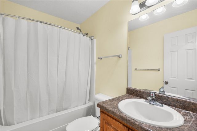 119 Meadowside Lane, Savannah, GA 31405