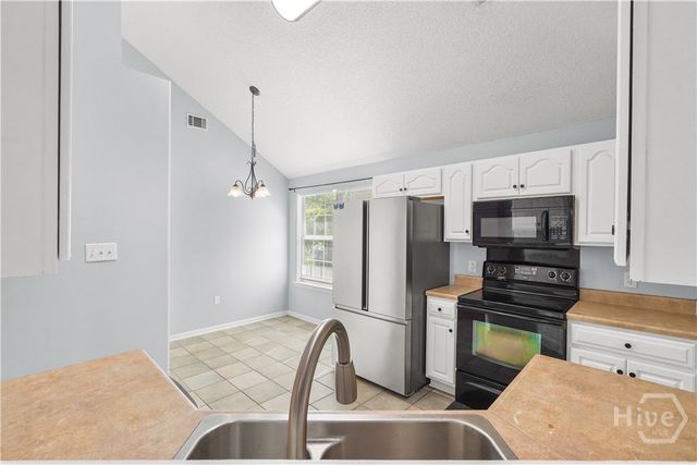 119 Meadowside Lane, Savannah, GA 31405