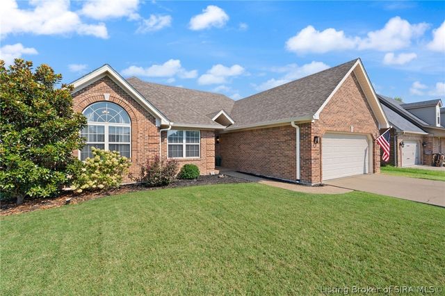 6709 Dovir Woods Drive, Sellersburg, IN 47172