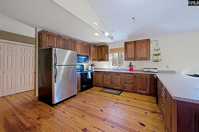 1326 Cedar Cove Rd, Camden, SC 29020