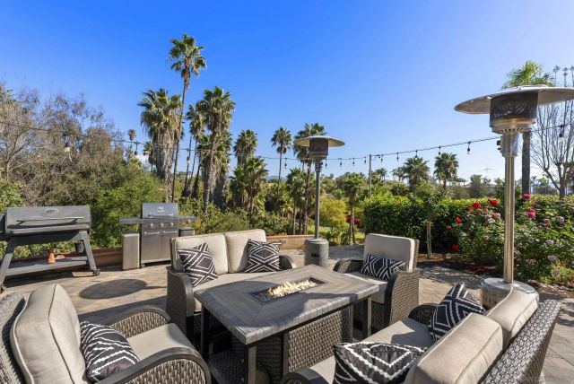 2821 Summit Drive, Escondido, CA 92025