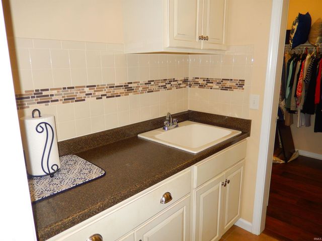 4330 S Clearview Court, Bloomington, IN 47403