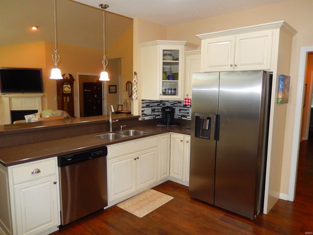 4330 S Clearview Court, Bloomington, IN 47403