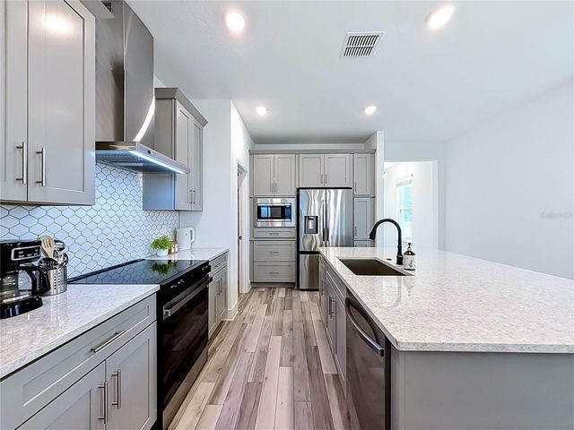 13568 AUTUMN HARVEST AVENUE, Winter Garden, FL 34787