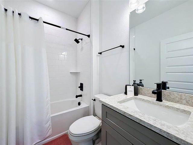 13568 AUTUMN HARVEST AVENUE, Winter Garden, FL 34787