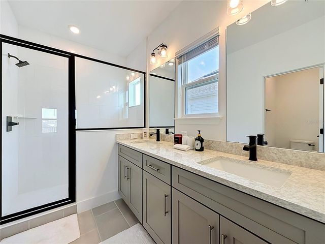 13568 AUTUMN HARVEST AVENUE, Winter Garden, FL 34787