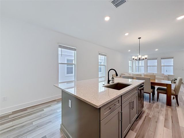 13568 AUTUMN HARVEST AVENUE, Winter Garden, FL 34787