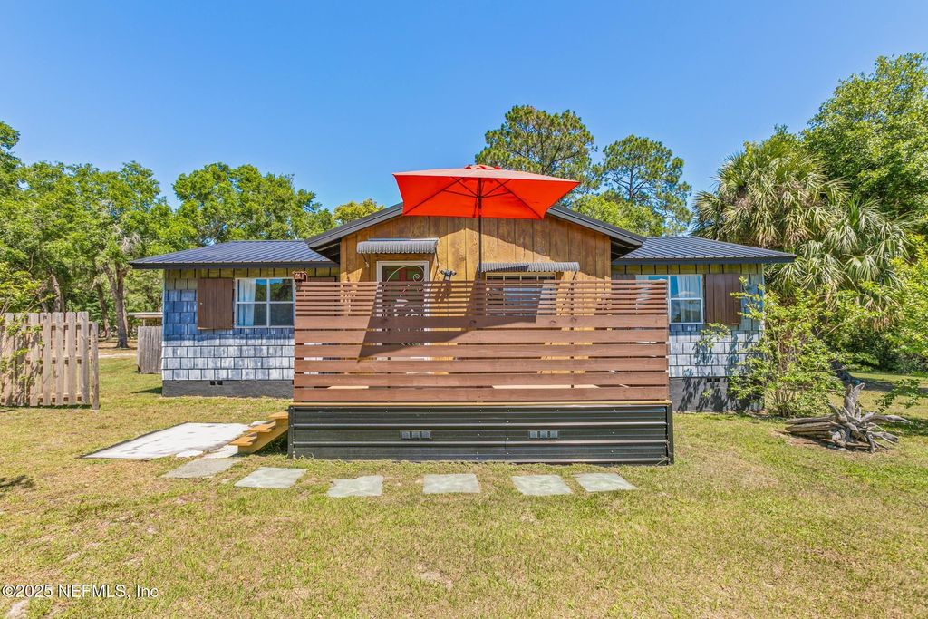 958 & 954 W GRAND RONDO, Crescent City, FL 32112