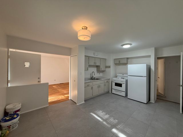 4047 Burton Street, Inkster, MI 48141