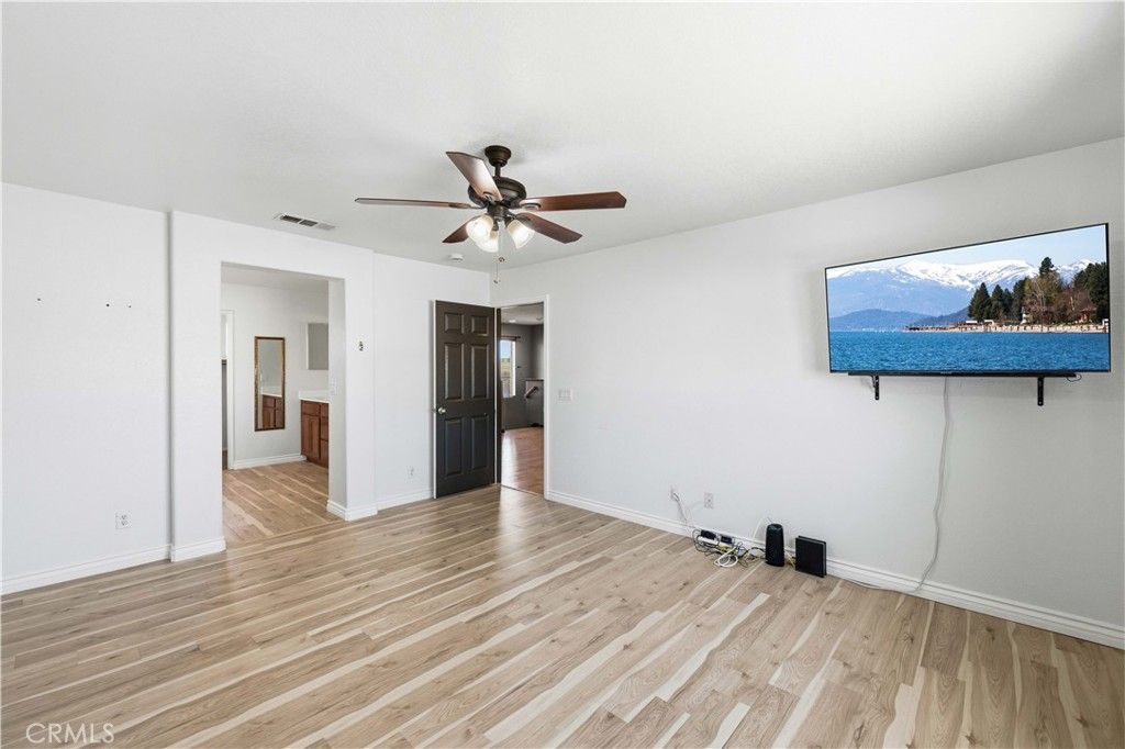 Image 23 of property listing at 3307 Gemstone, Rosamond, CA 93560
