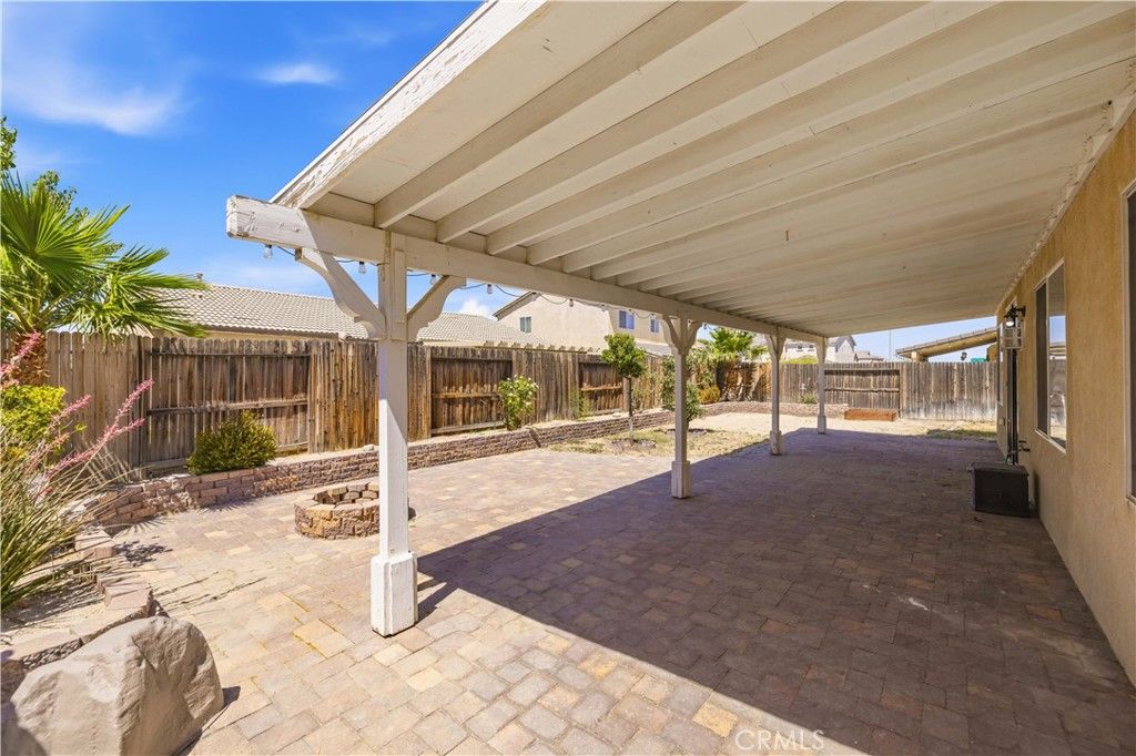 Image 38 of property listing at 3307 Gemstone, Rosamond, CA 93560