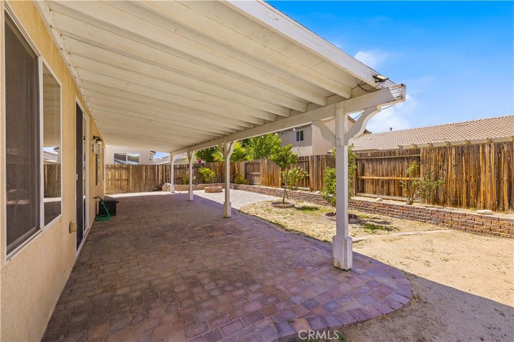 Image 39 of property listing at 3307 Gemstone, Rosamond, CA 93560