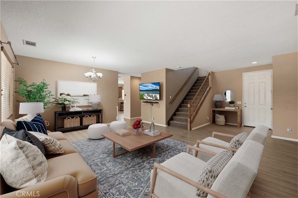 Image 4 of property listing at 3307 Gemstone, Rosamond, CA 93560