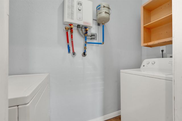 5101 Humbert Avenue, Fort Worth, TX 76107