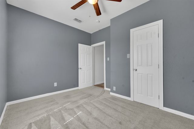 5101 Humbert Avenue, Fort Worth, TX 76107