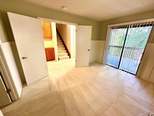 16 Knoll Dr, Fairfield, CA 94534