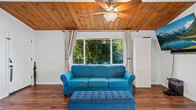 9144 Fanita Rancho Rd, Santee, CA 92071