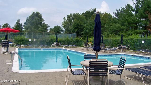 8 Harte Court, Freehold, NJ 07728