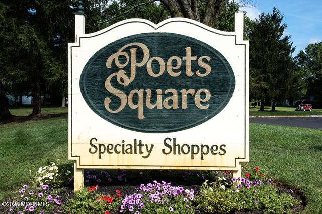 8 Harte Court, Freehold, NJ 07728