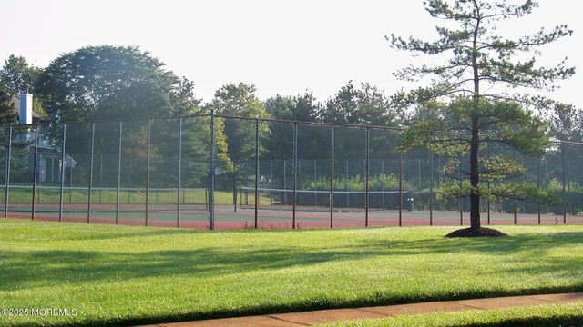 8 Harte Court, Freehold, NJ 07728