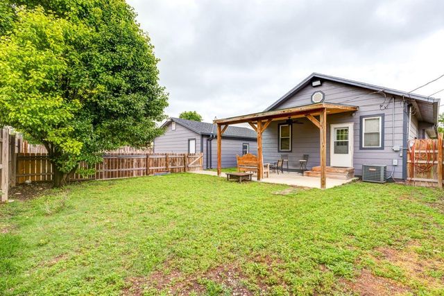 1109 N 9th Street, Salina, KS 67401