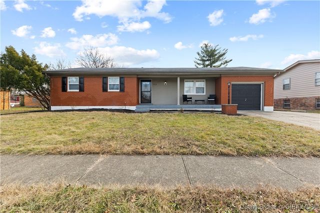 724 Parkwood Drive, Clarksville, IN 47129