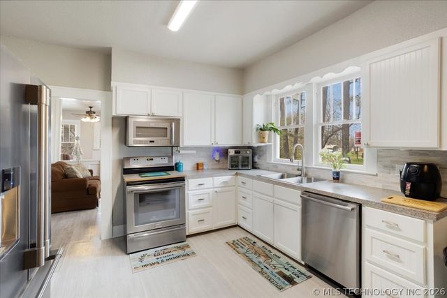 305 S Church, Mead, OK 73449